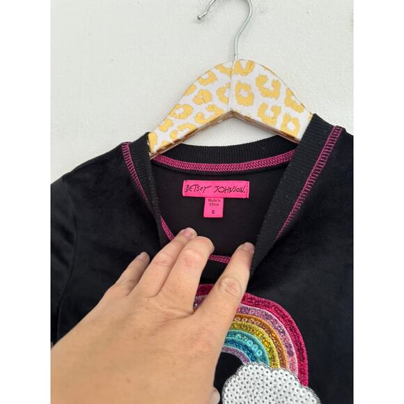 BETSEY JOHNSON Girls Black Rainbow Sweatshirt | Size 6 - Picture 3 of 4